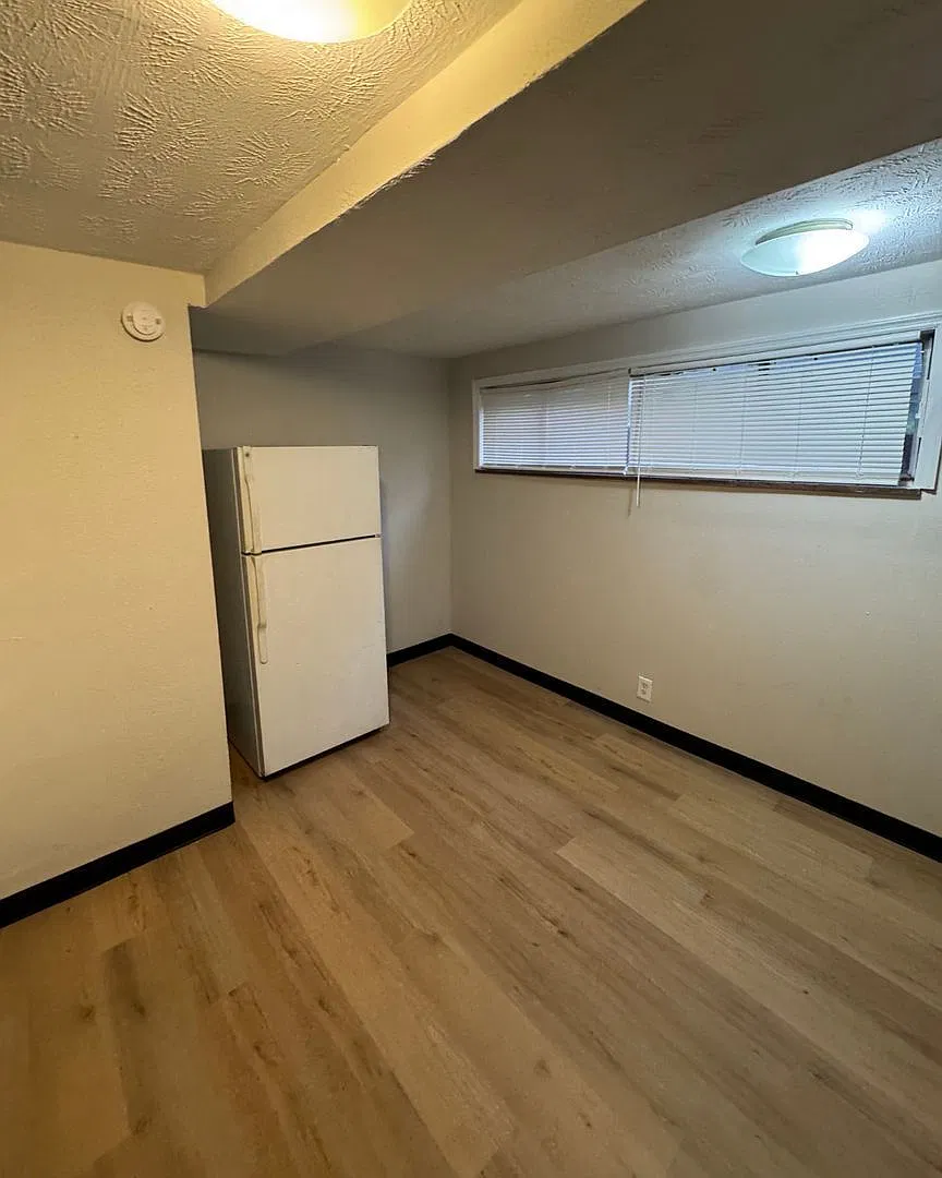 1 bed, 1.0 bath, $745 — Photo 4