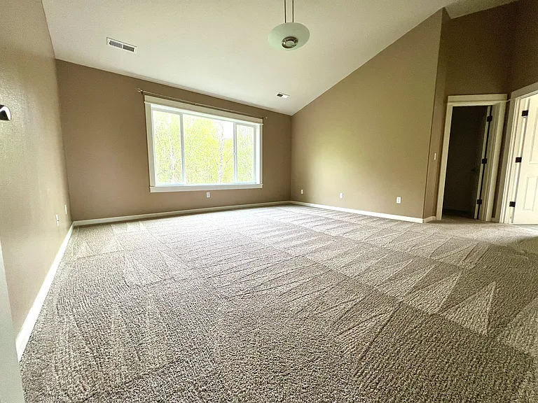 Large windows facing south and future park, privacy without neighbors