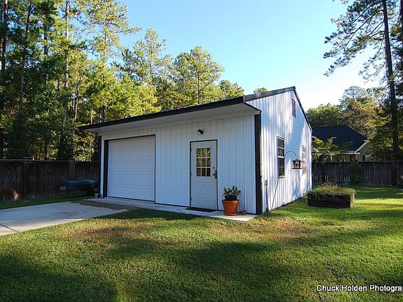 24x24 hoover building 