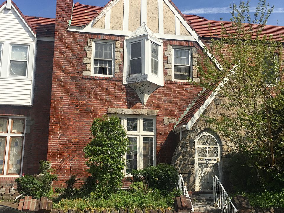 1st image of 130-11 224 St #House