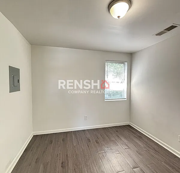 259 Maryland Ave #4 — Photo 9
