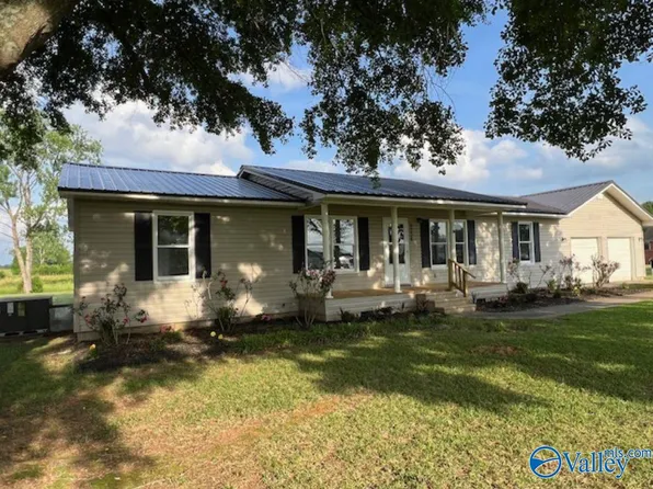 4338 Huckaby Bridge Rd, Falkville, AL 35622