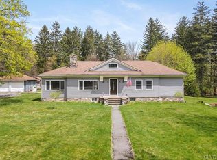 158 Carlton Rd, Cresco, PA 18326