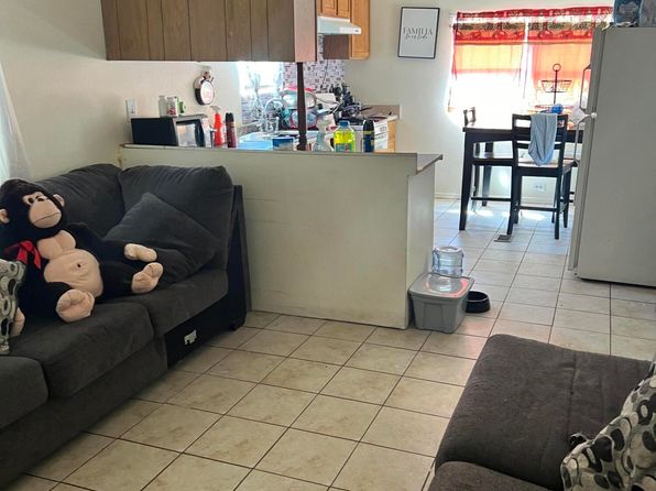 las-cruces-new-mexico-2062632538 picture