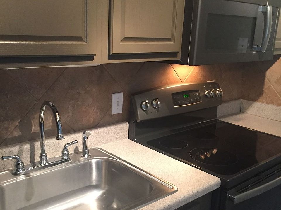 1st image of 5097 Marshall Dr APT 3