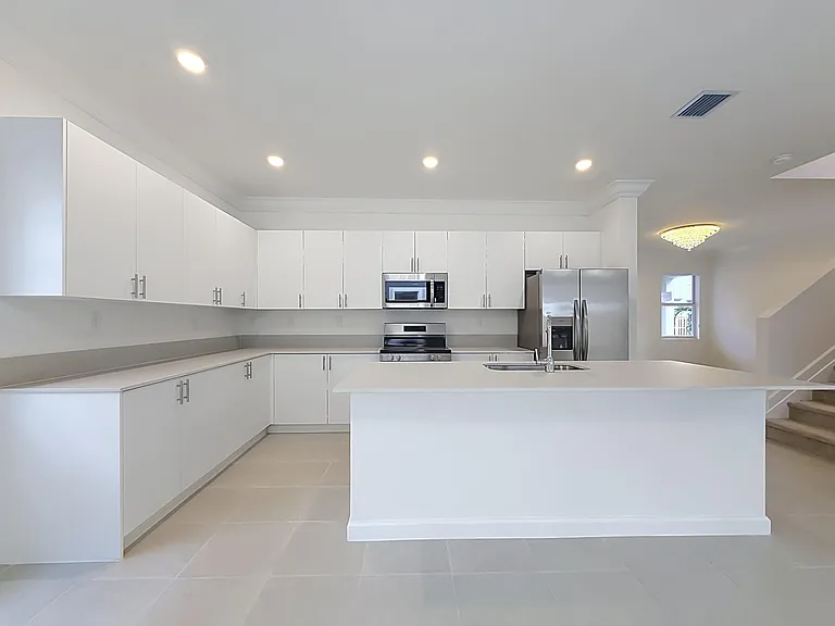 18849 SW 315th St — Photo 12
