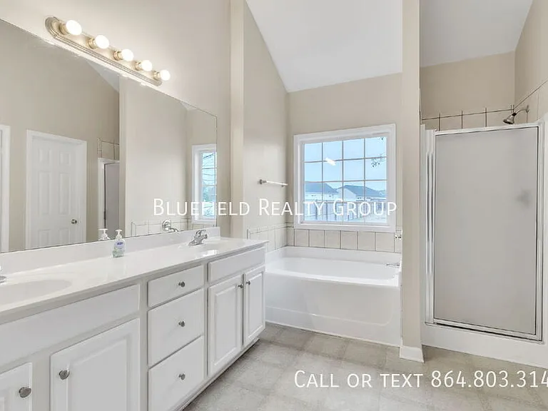 190 Slate Dr — Photo 15