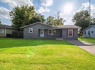 1312 N 64th St, Waco, TX 76710