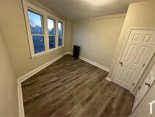 1442 Springfield Ave #3L — Photo 3