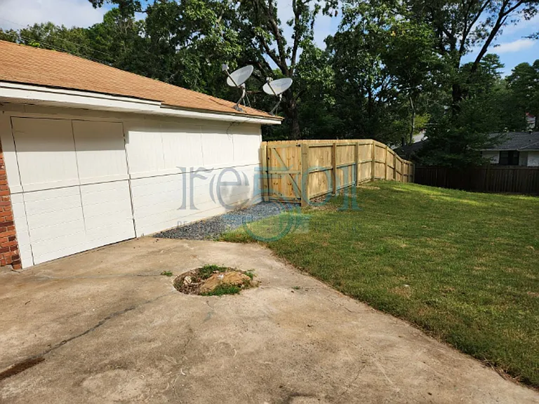 7520 W Markham St — Photo 49