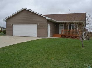 205 E 6th St, Crooks, SD 57020