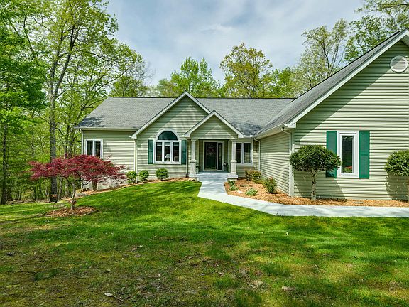 3rd image of 35 Lindsey Knoll Cir