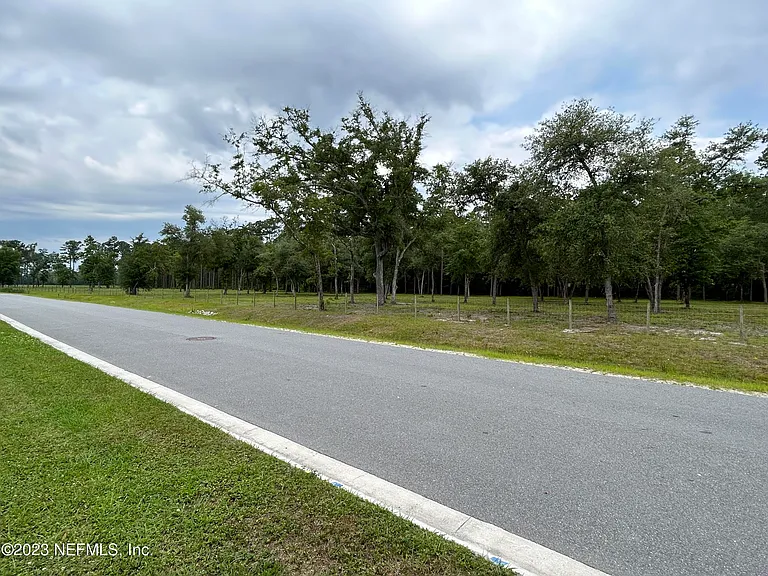 75510 Harvester St — Photo 10