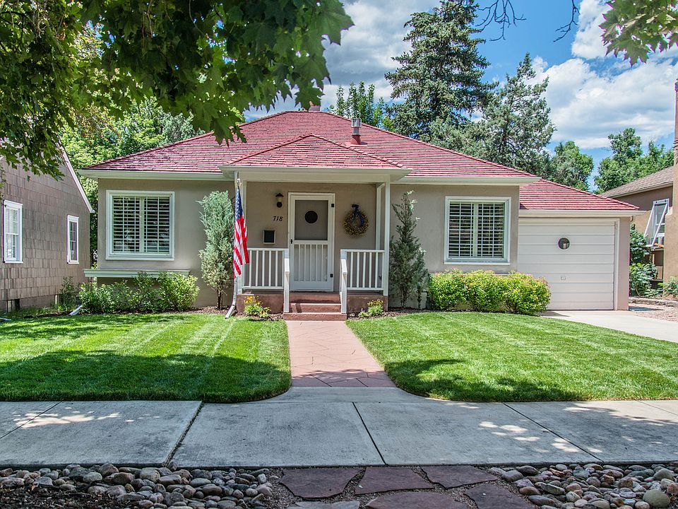 Charming, Established Street