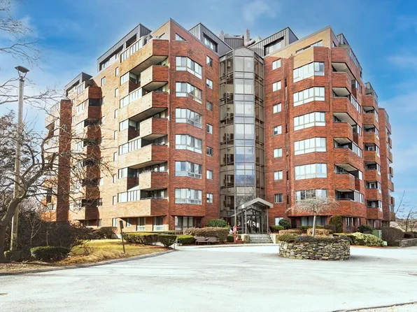 200 Burkhall St Unit 807, Weymouth, MA 02190