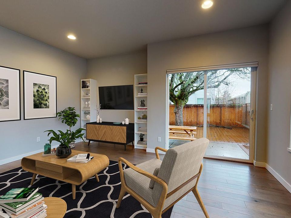 Optionally furnished common areas! Common areas can come beautifully furnished by our in-house design team for an additional fee.