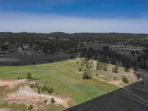 747 S 23rd St, Hot Springs, SD 57747