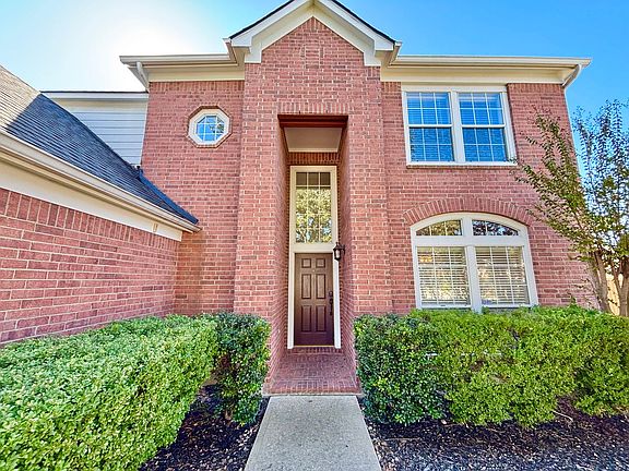 2nd image of 1326 Delmont Ct