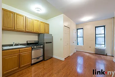 Rented by Link NY Realty