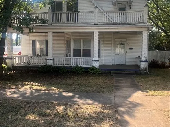 312 S Adams St, Nevada, MO 64772