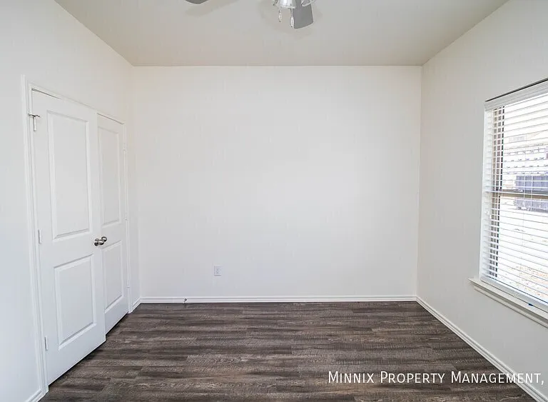 6927 20th St — Photo 21