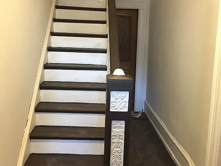 4410 Locust St #3 — Photo 6