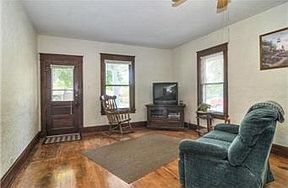 5th image of 1933 E Mechanic Ave
