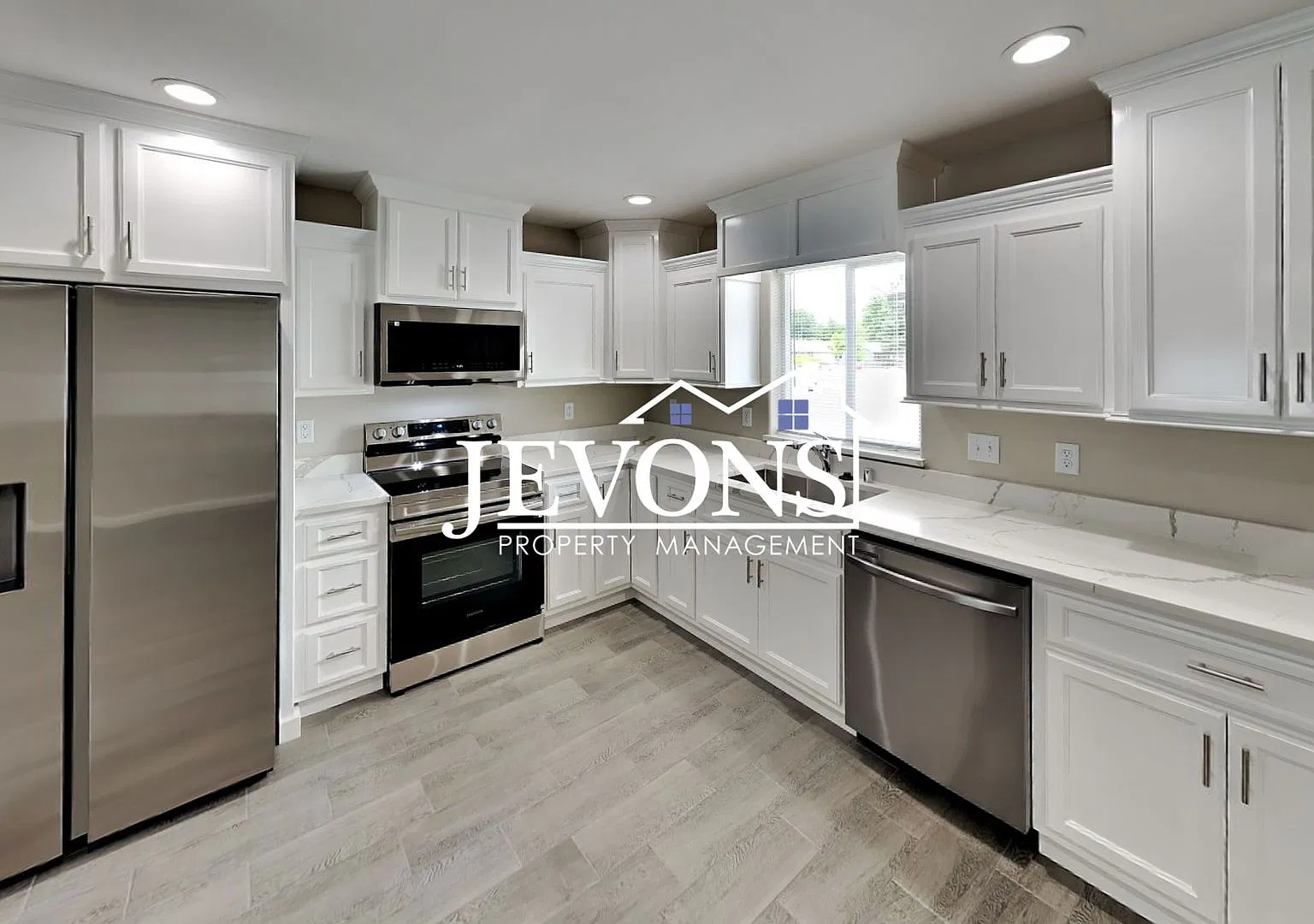 1916 W Mead Ave Yakima, WA 98902 — Photo 1