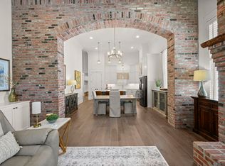 2843 Pointe Marie Dr, Baton Rouge, LA 70820