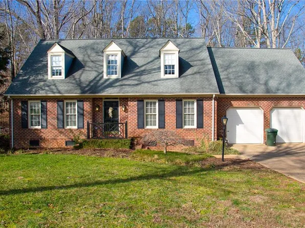 1806 Coxemoor Pl, Asheboro, NC 27205