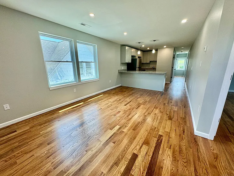 109 Churchill St #3 — Photo 3