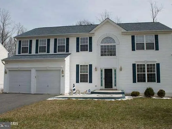 37 Persevere Dr, Stafford, VA 22554