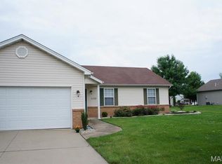 1433 Bristlecone Dr, O Fallon, IL 62269