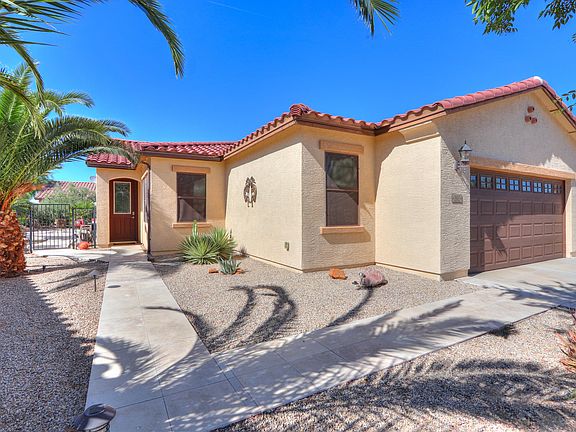 3rd image of 2602 E San Thomas Dr