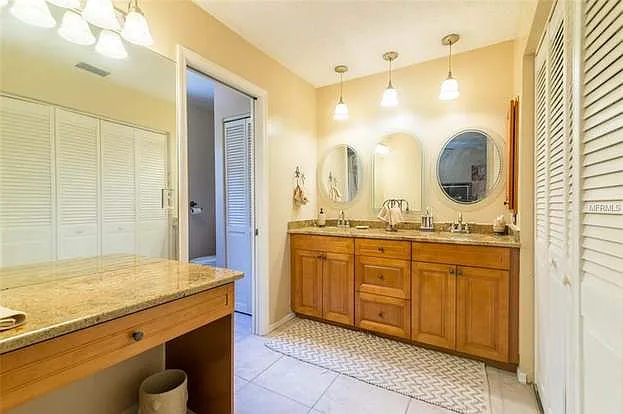 4141 Brentwood Park Cir — Photo 59