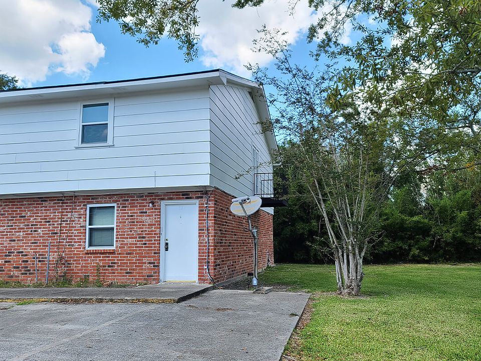 596-Champagne-17_08022023