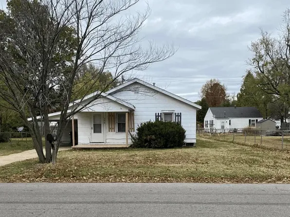 306 Helen St, Sikeston, MO 63801