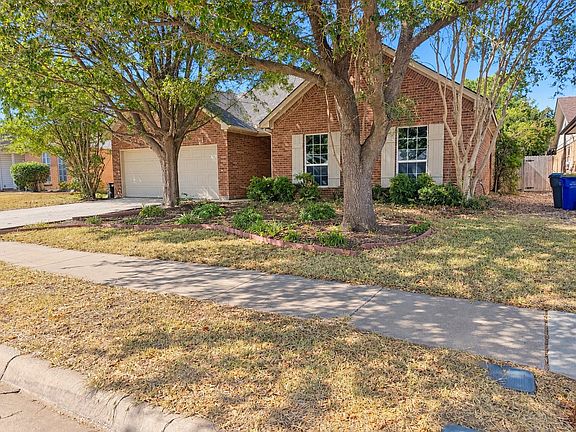 2nd image of 6549 Blue Grass Dr