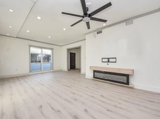 840 Threadneedle St APT 209, Houston, TX 77079