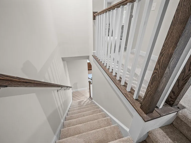 1051 Crescent Cove Ln — Photo 22