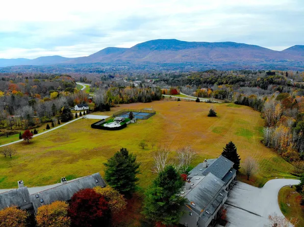 103 Vaughn Farm Road #11, Manchester, VT 05255