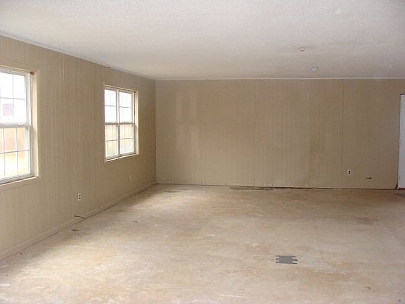 2nd image of 1326 County Road 63