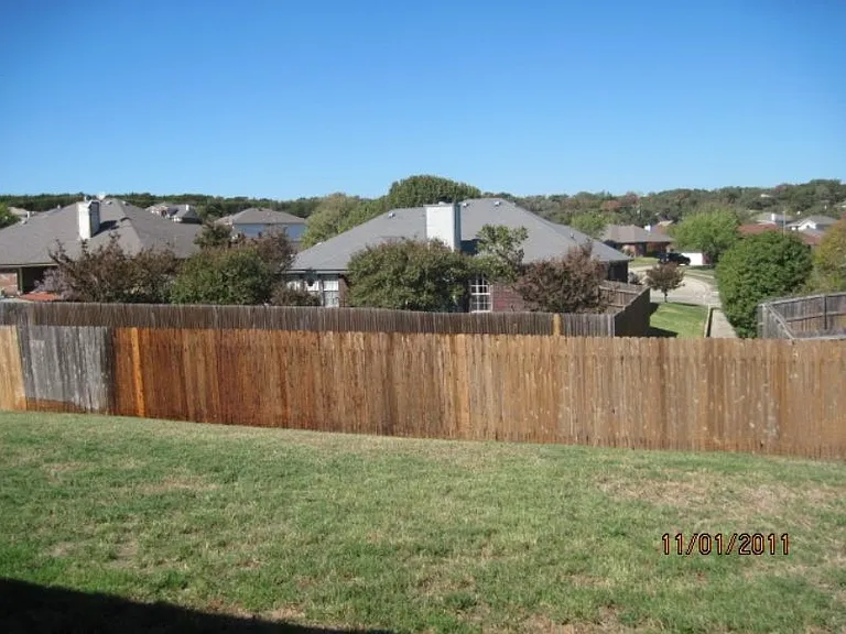 1506 Creek St — Photo 8
