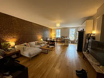 184 De Kalb Avenue, #2