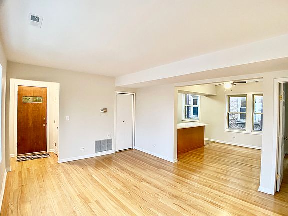 2nd image of 46 6th Ave APT K2