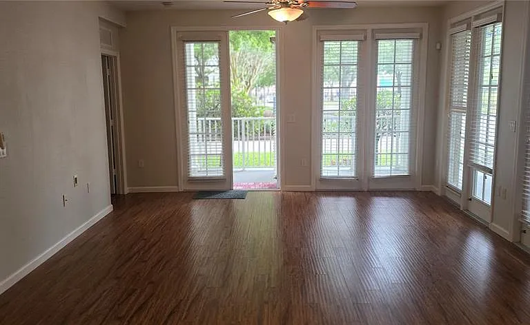4249 Corrine Dr #8-104 — Photo 49