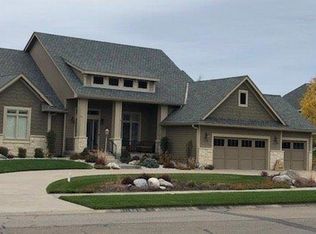 4414 SW Clarion Lakes Dr, Topeka, KS 66610