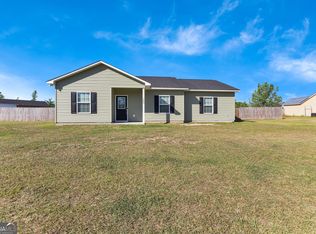 186 Mill Branch Cir, Douglas, GA 31535