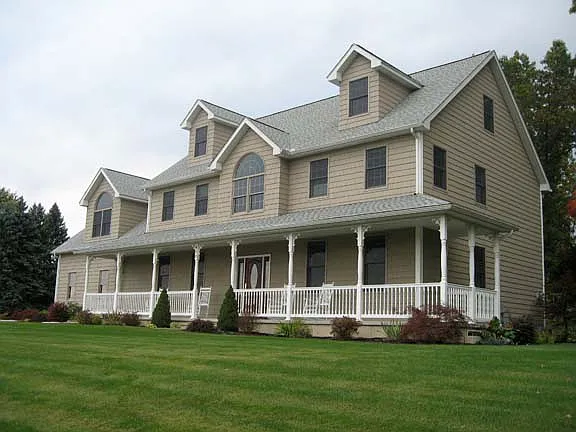 4 bed, 4000 sqft, $5,000 — Photo 2