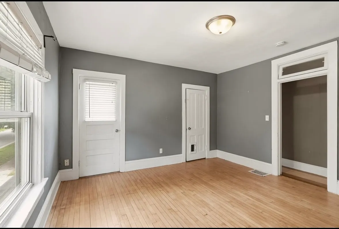 2 bed, 880 sqft, $1,250 — Photo 4